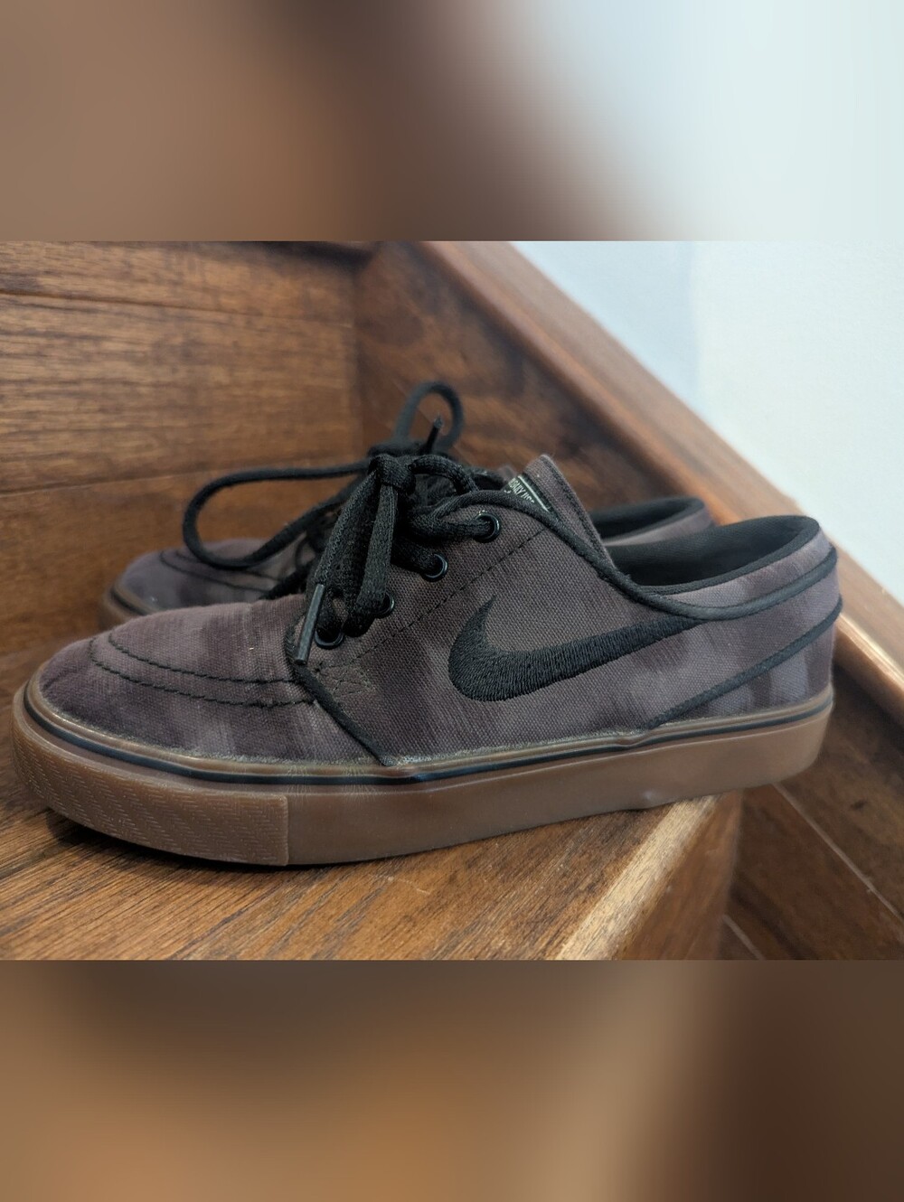 Nike Zoom SB Shoes Size 4 Youth Brown Black Signature Stefan Janoski pro model